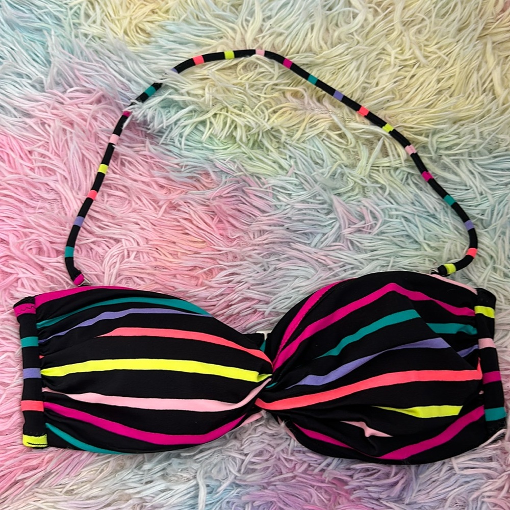 Victoria’s Secret Vibrant Padded Swim Bikini Top